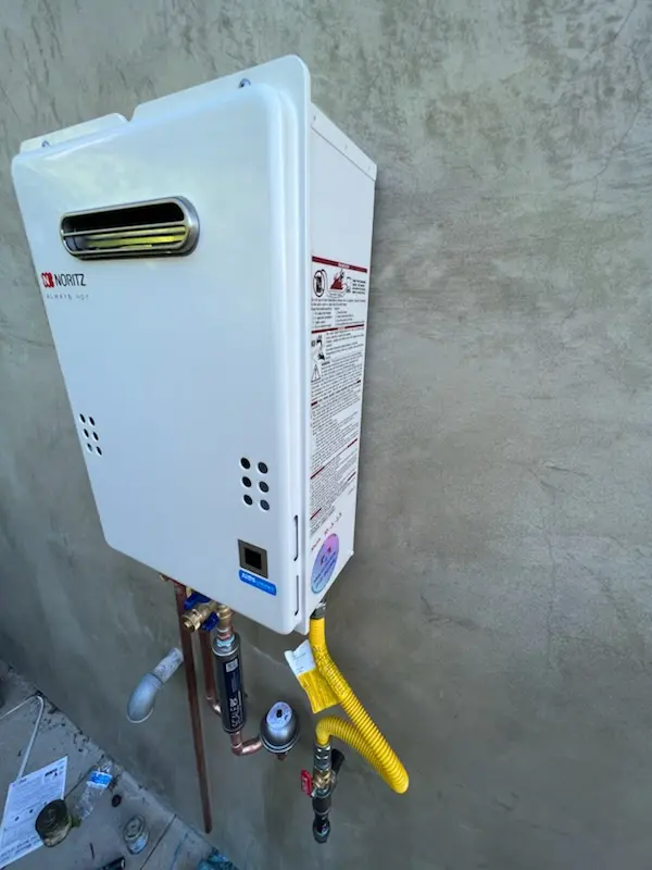 Tankless water heater installation for Fort Washington homes